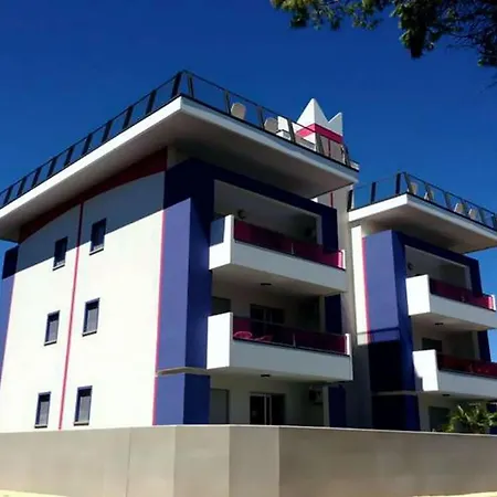 Modern By And Shops